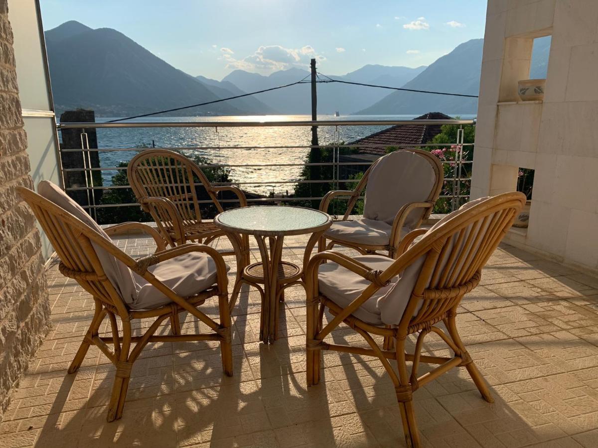 Apartment With Swimmingpool, Seaview And Large Terrace, 1St Floor, Min 2 Persons 多布罗塔 外观 照片